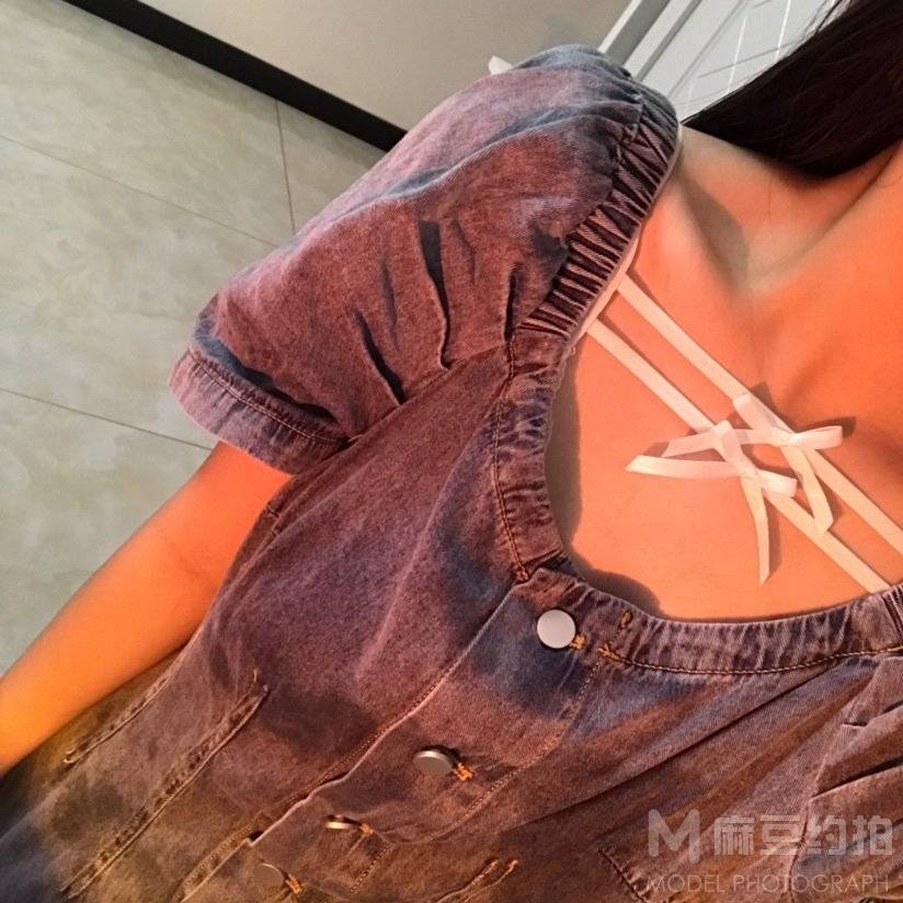 胶片模特