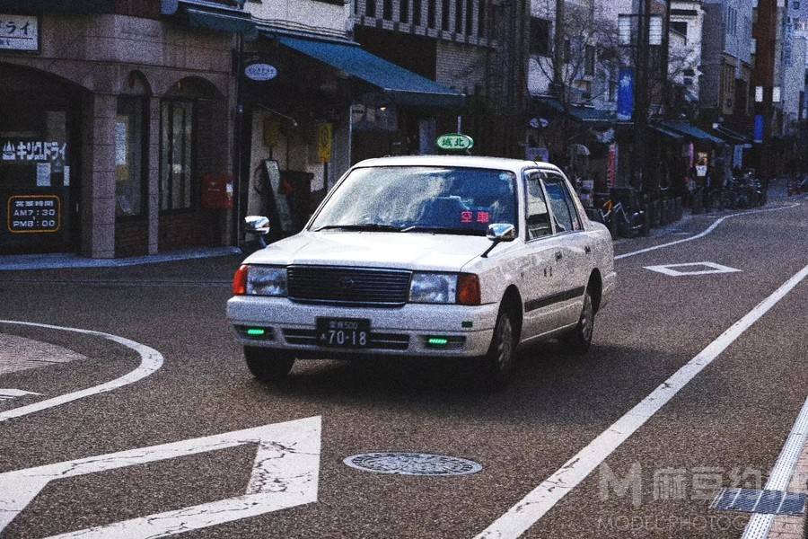 纪实模特