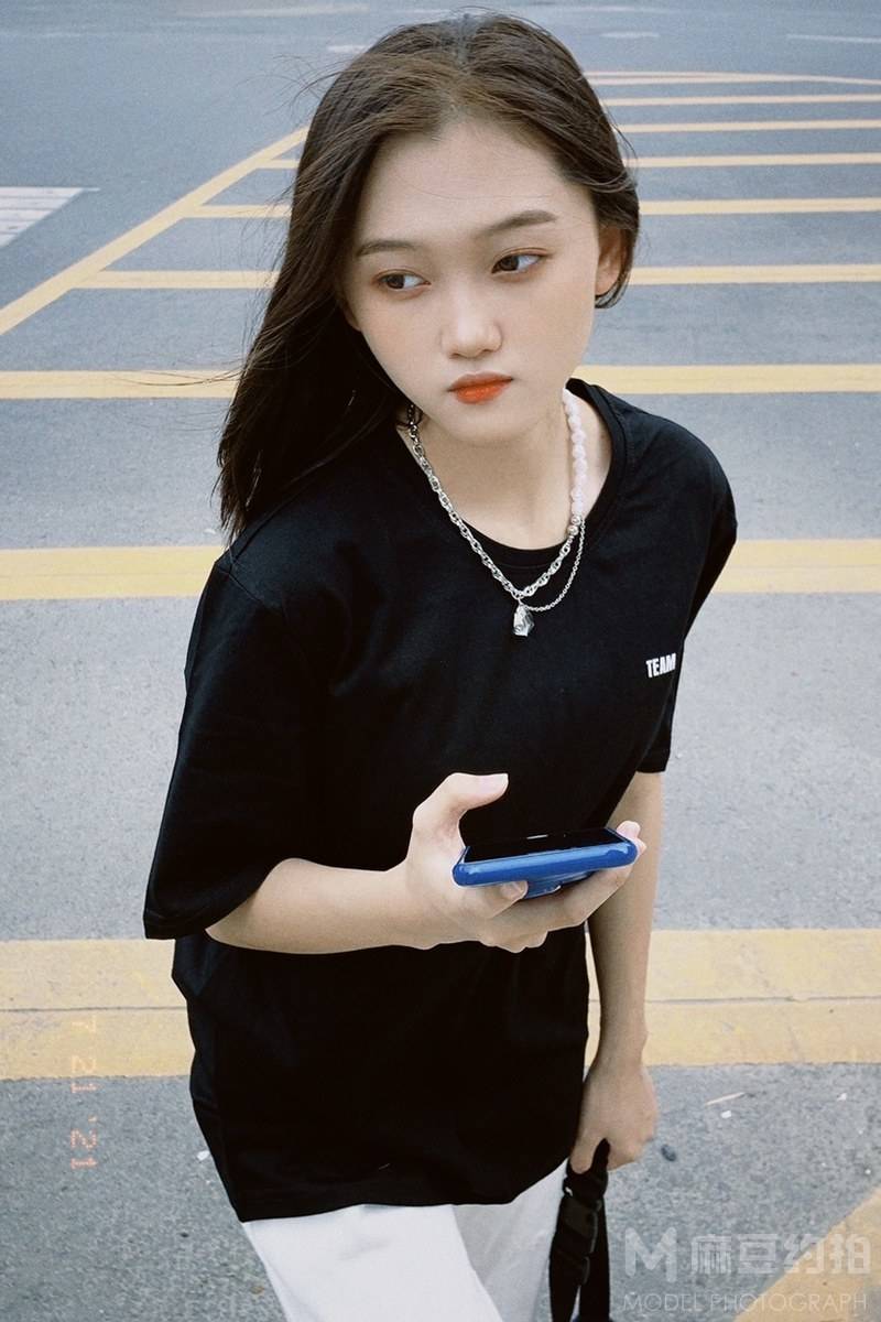 胶片模特