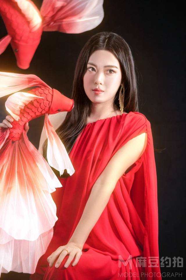 清新模特