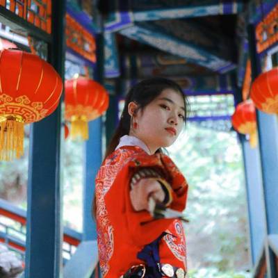 汉服模特