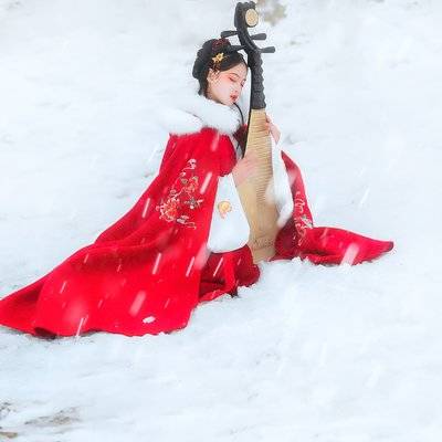 汉服模特