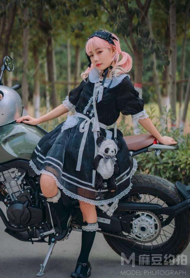 暗黑模特