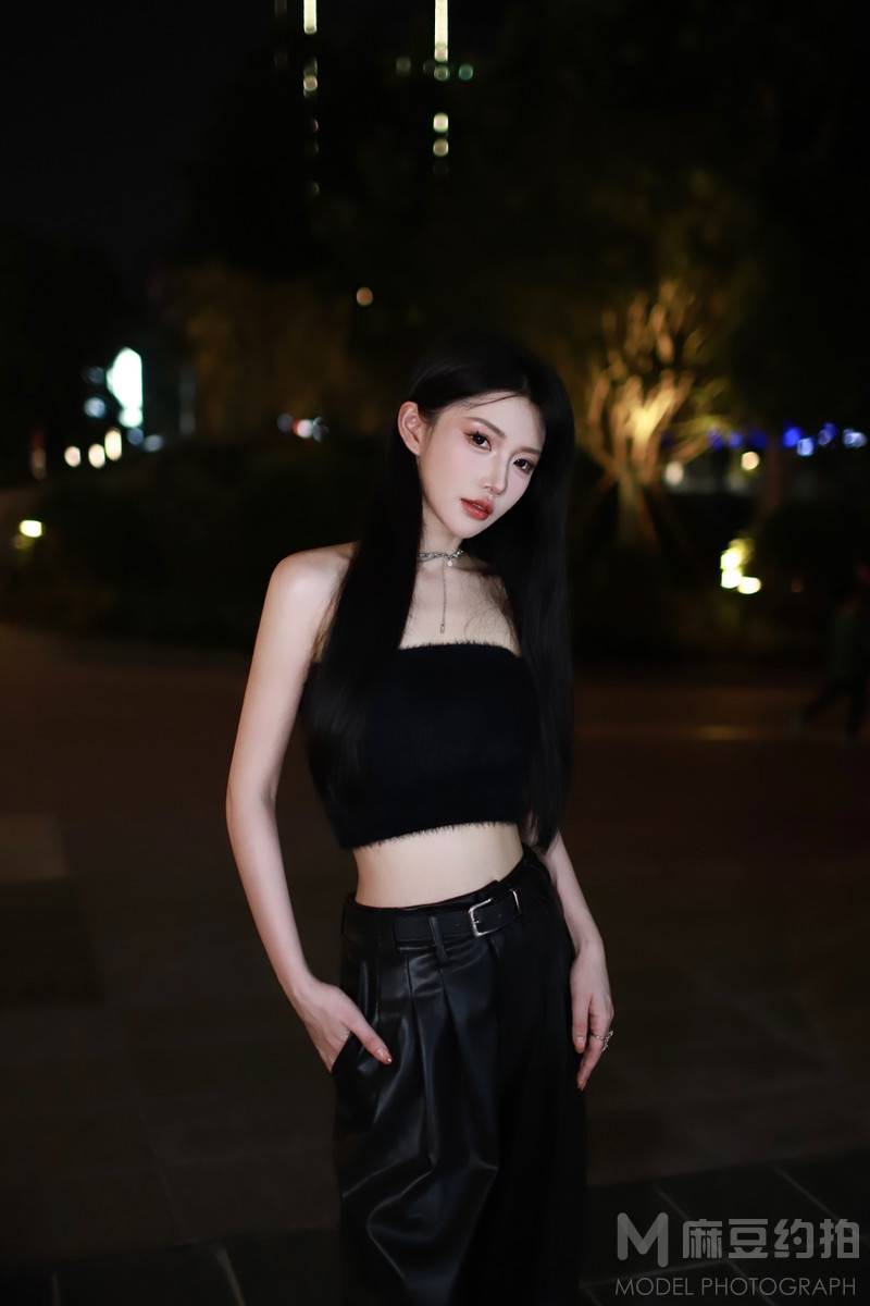 夜景模特