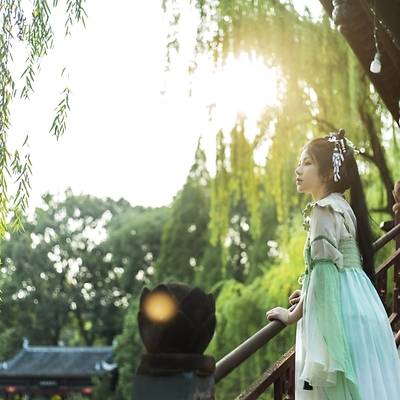 汉服模特