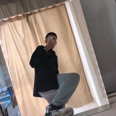 黑白模特