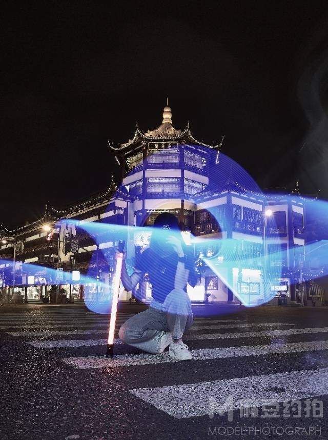 黑白模特