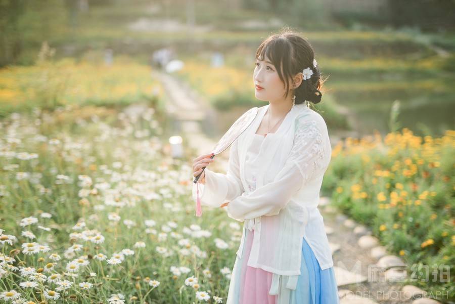 汉服模特