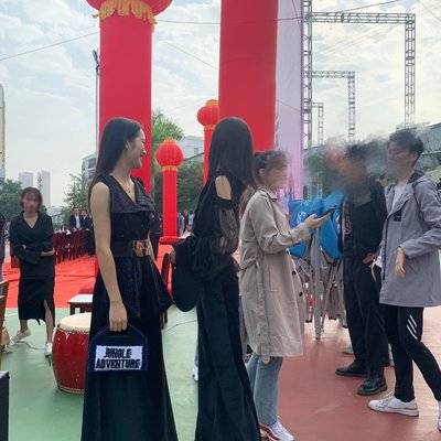 情侣模特