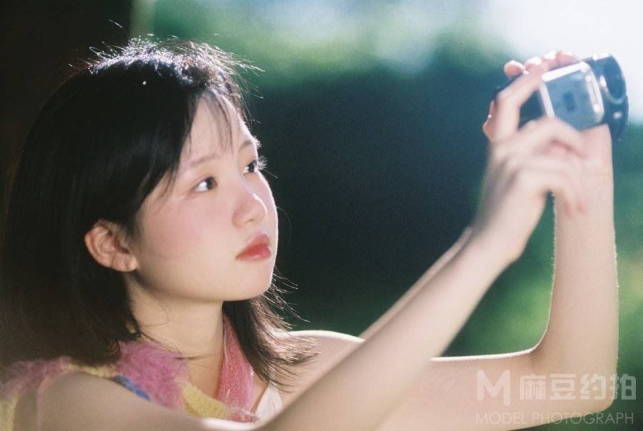 胶片模特