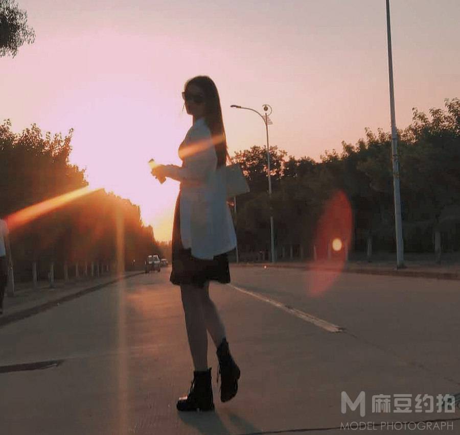情侣模特
