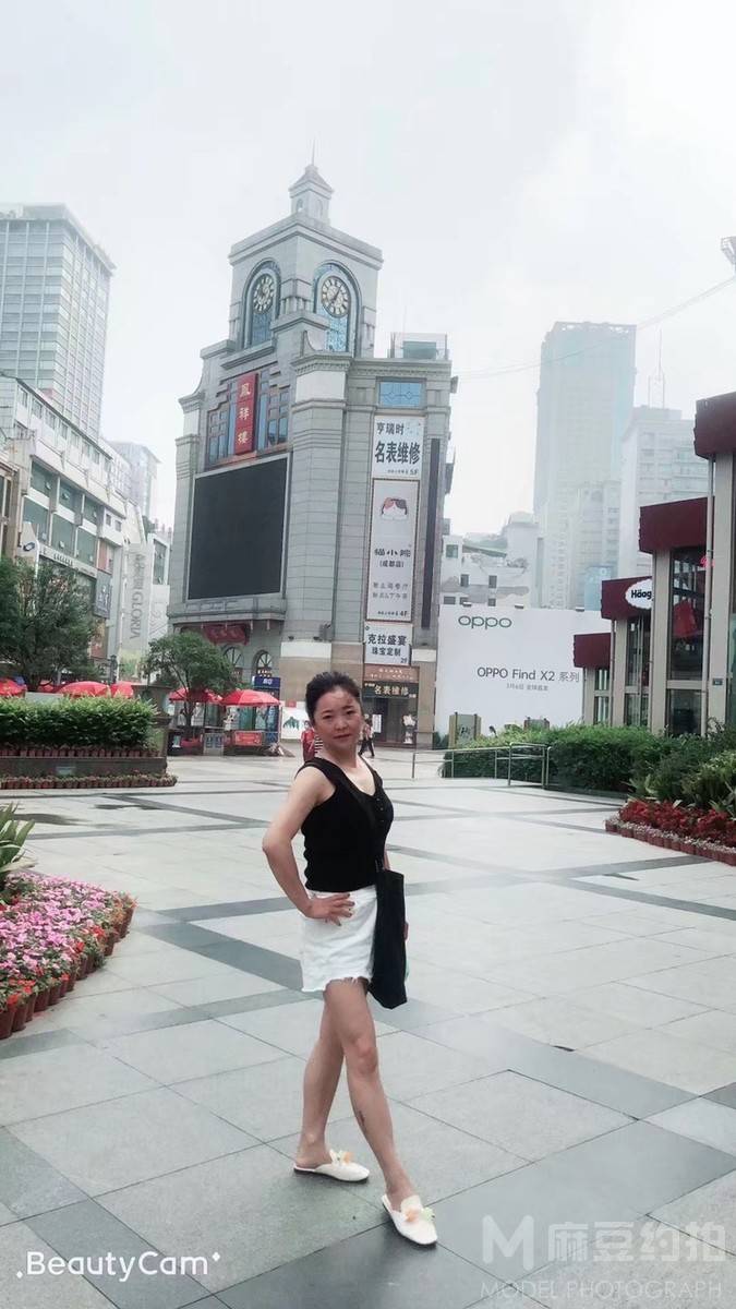 纪实模特