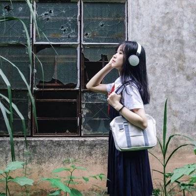 宝丽来模特