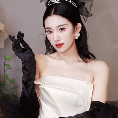胶片模特