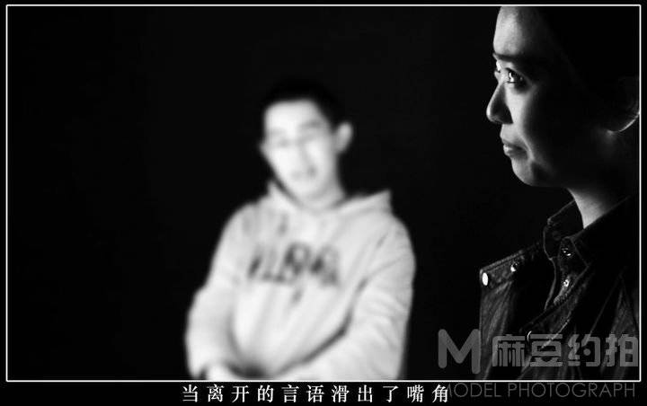 黑白模特