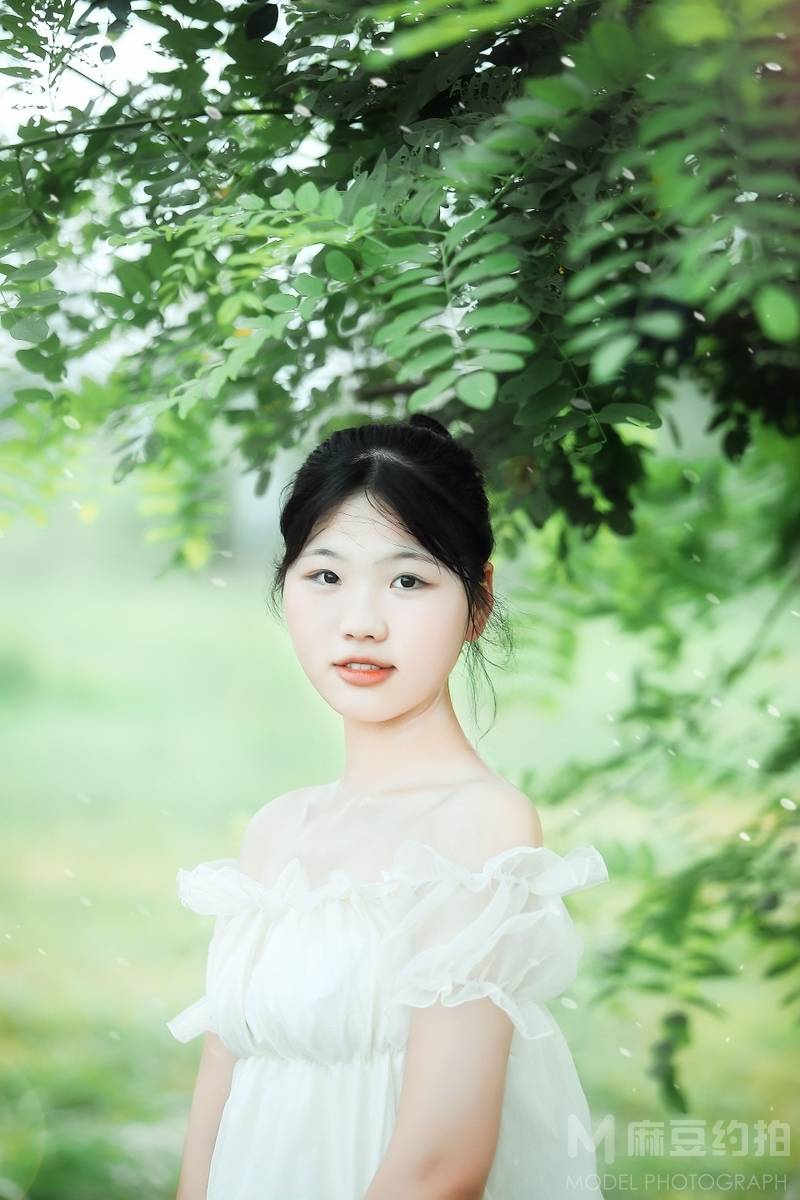 胶片模特