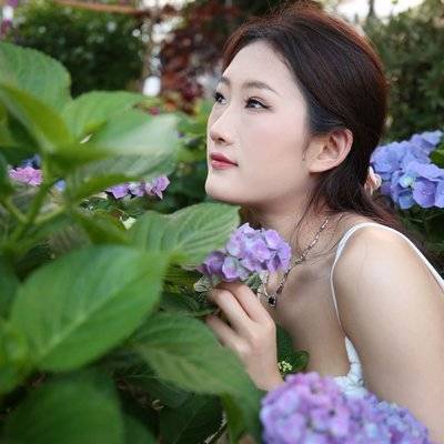 清新模特