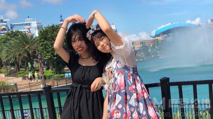 妆容模特