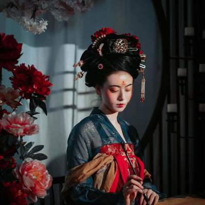 汉服模特