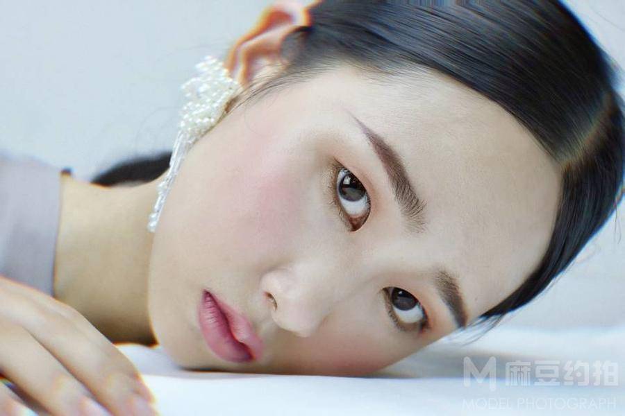 妆容模特