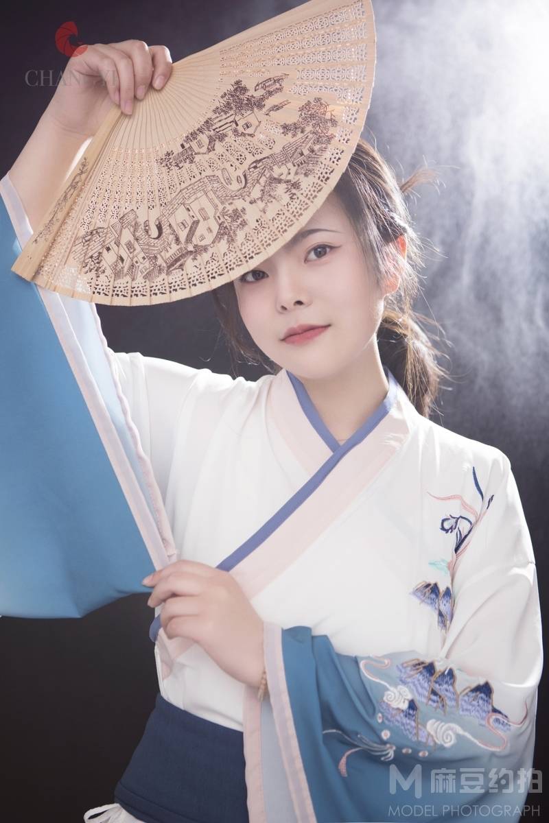 民国模特