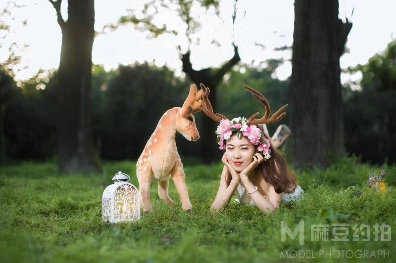 汉服模特
