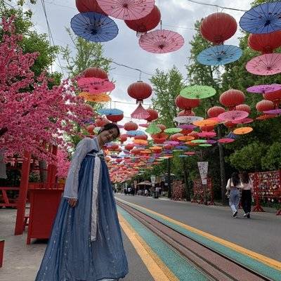 汉服模特
