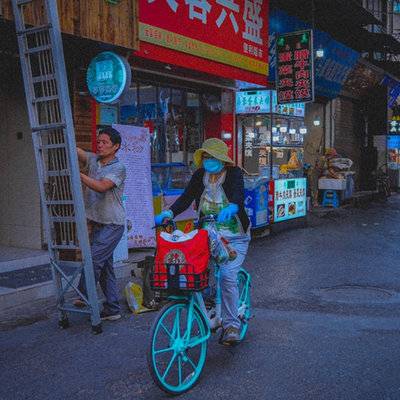 纪实模特