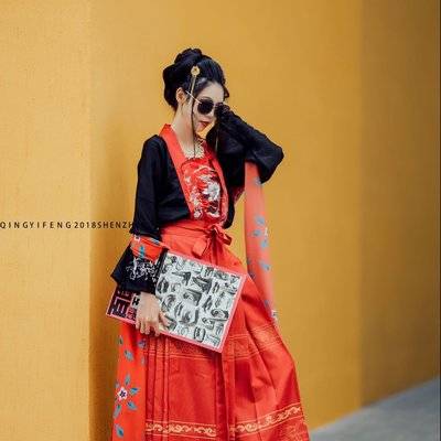 汉服模特