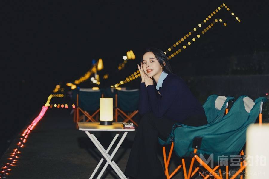 夜景模特
