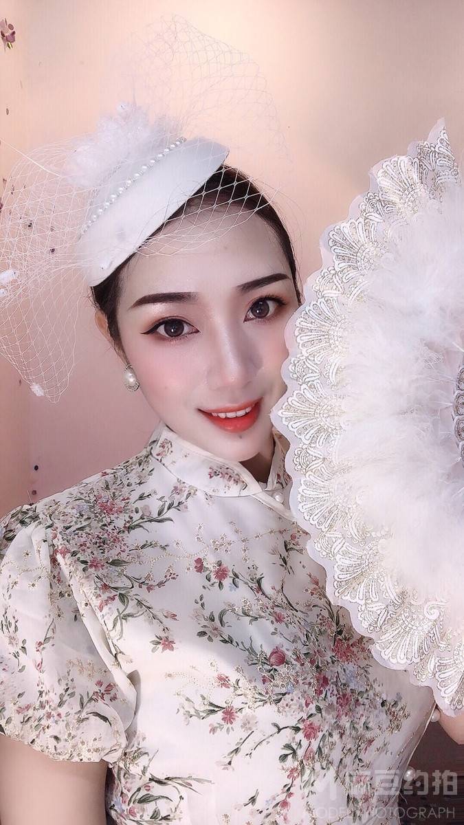 民国模特