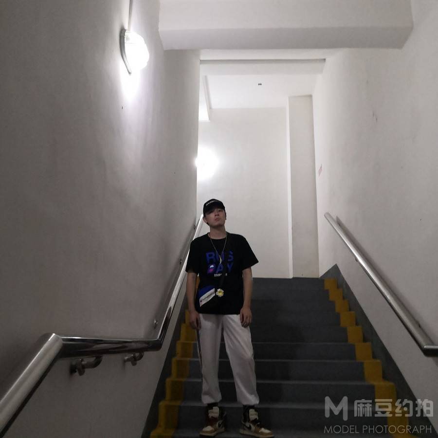 情侣模特