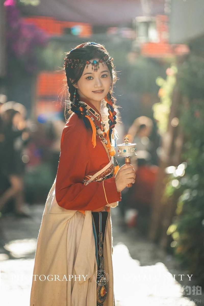 汉服模特