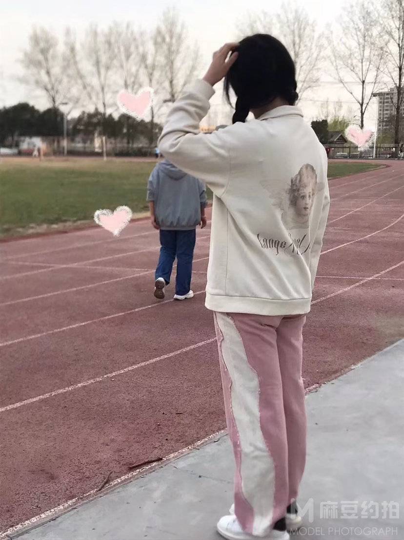 校园模特