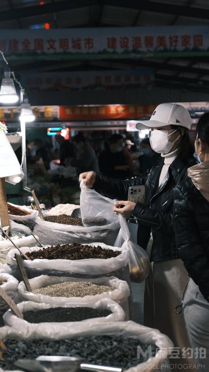 胶片模特