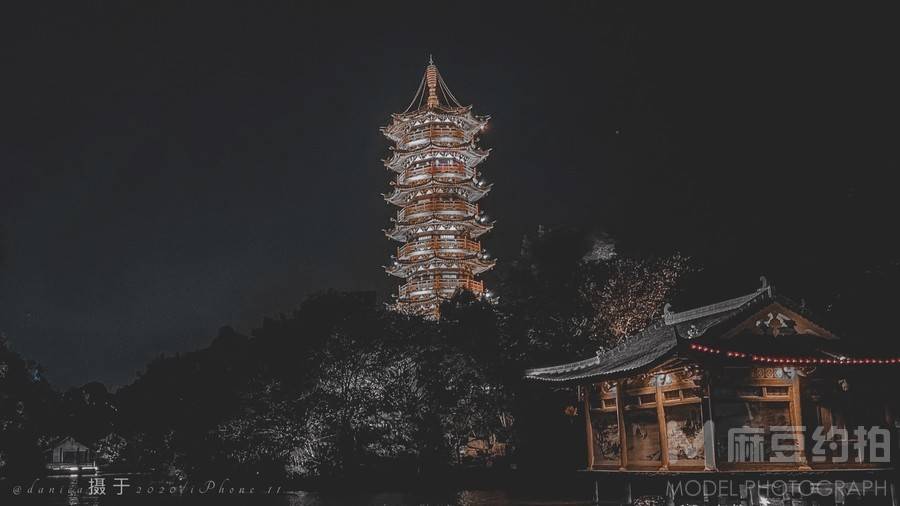 纪实模特
