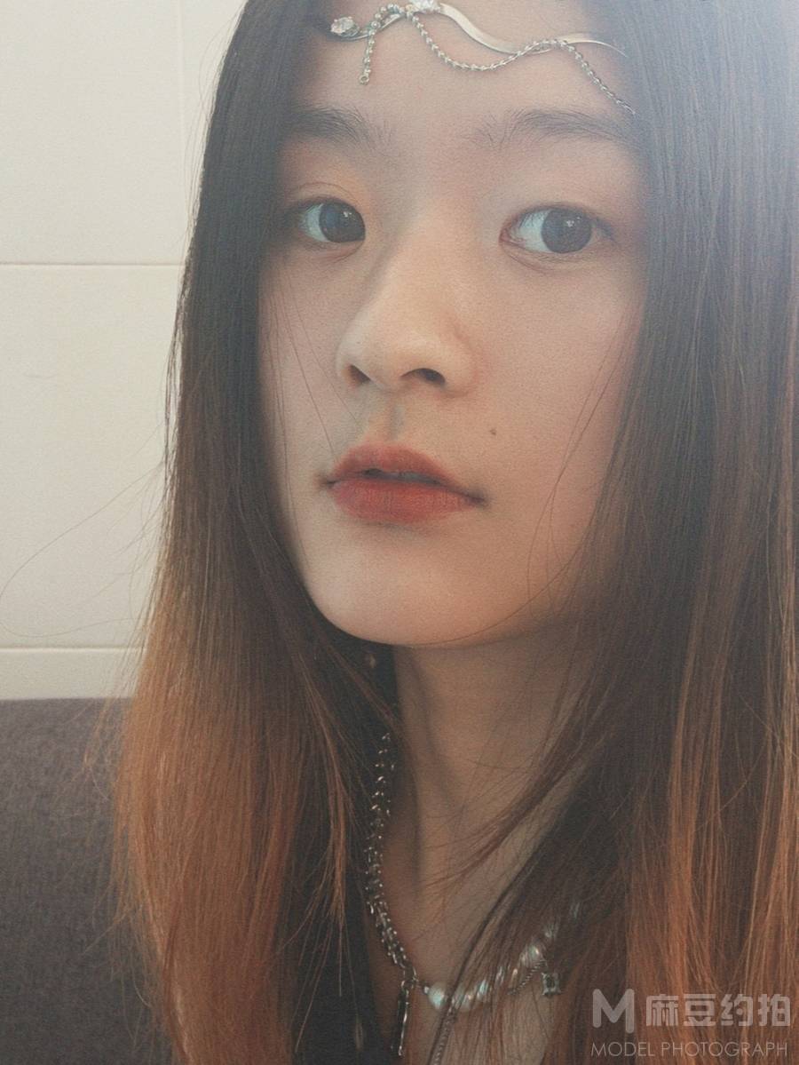 胶片模特