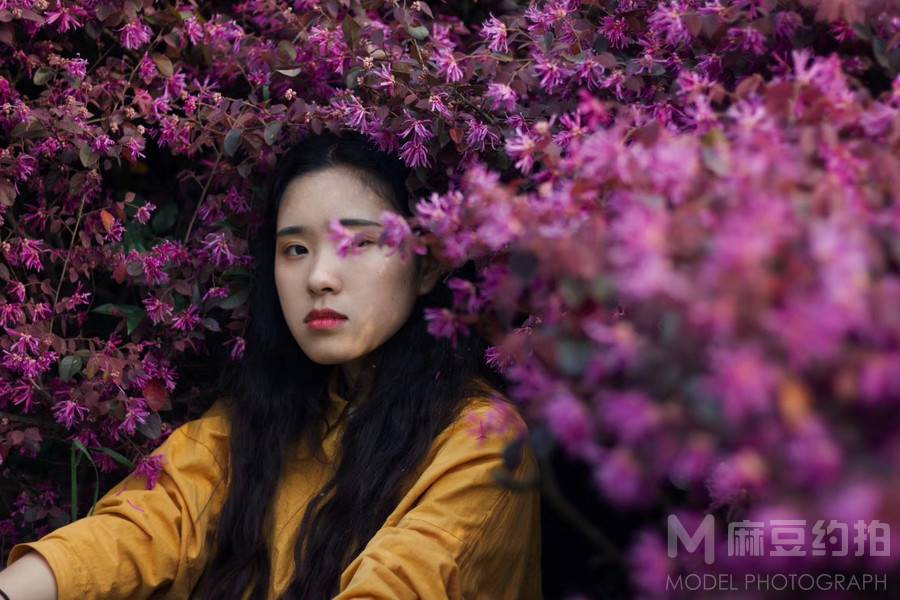 情绪模特