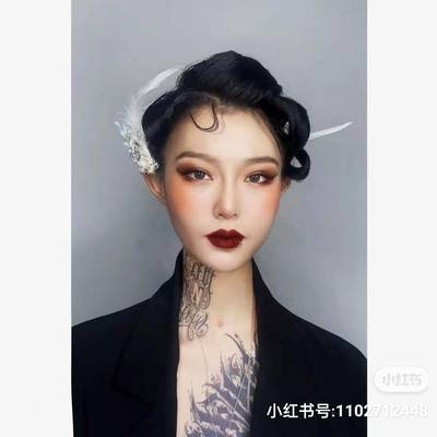 妆容模特