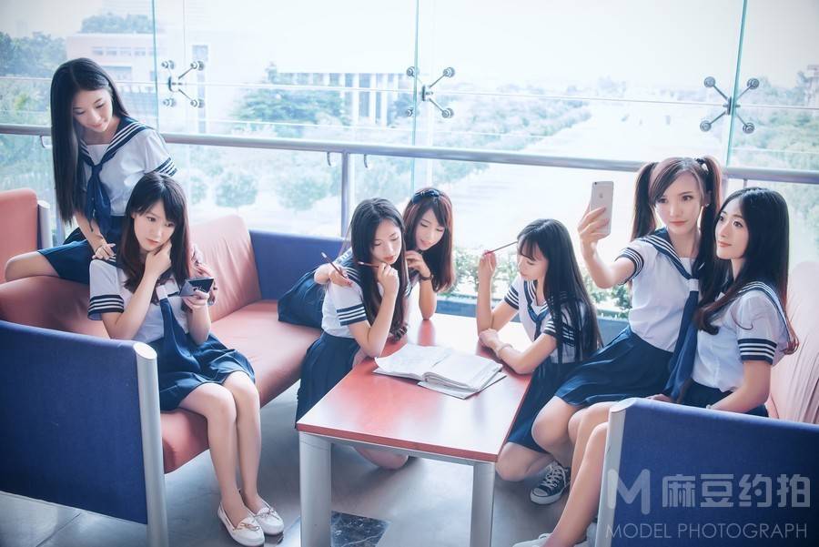 汉服模特