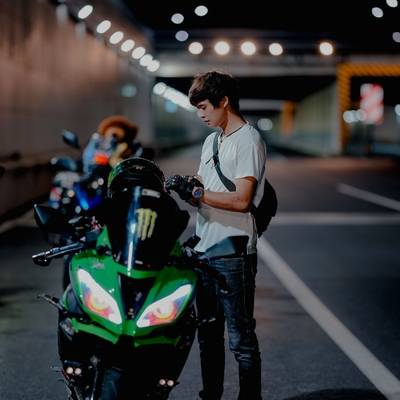 夜景模特