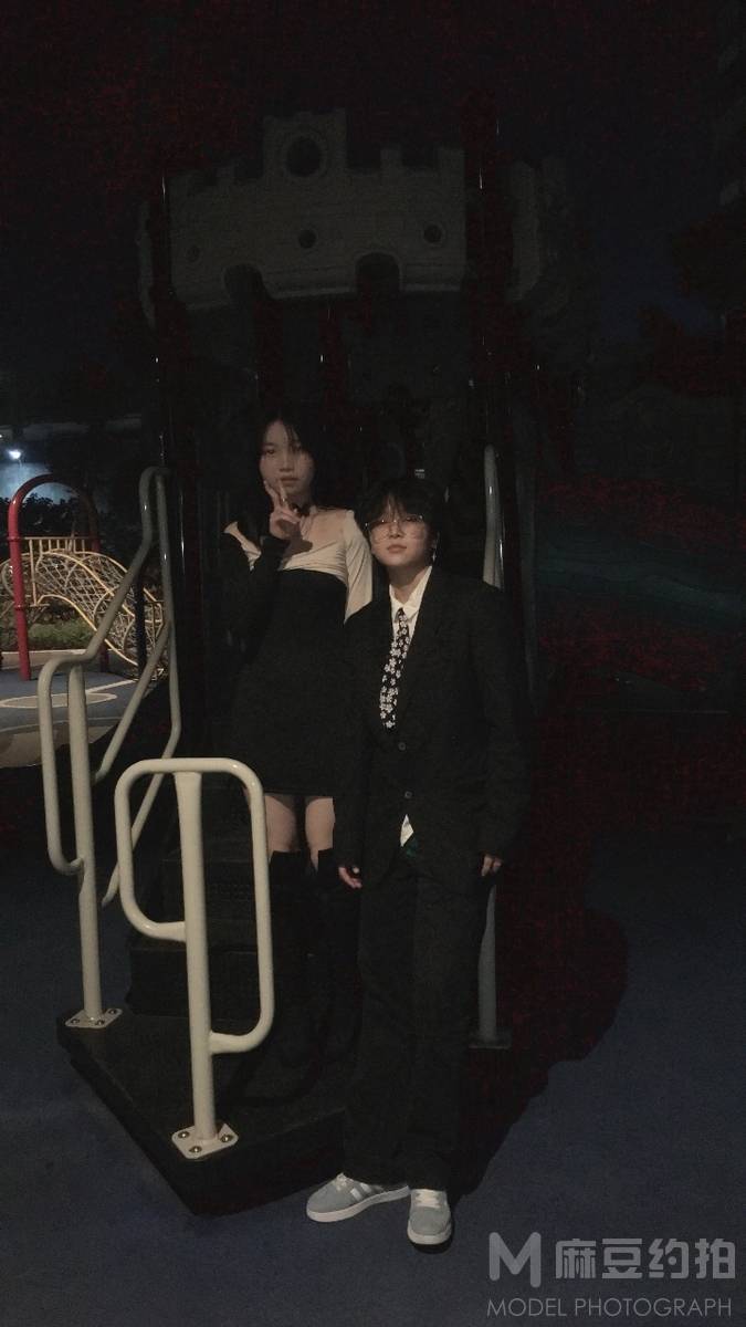 胶片模特