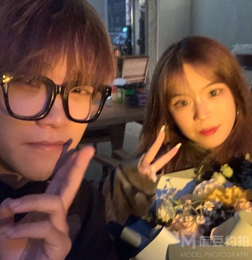 情侣模特