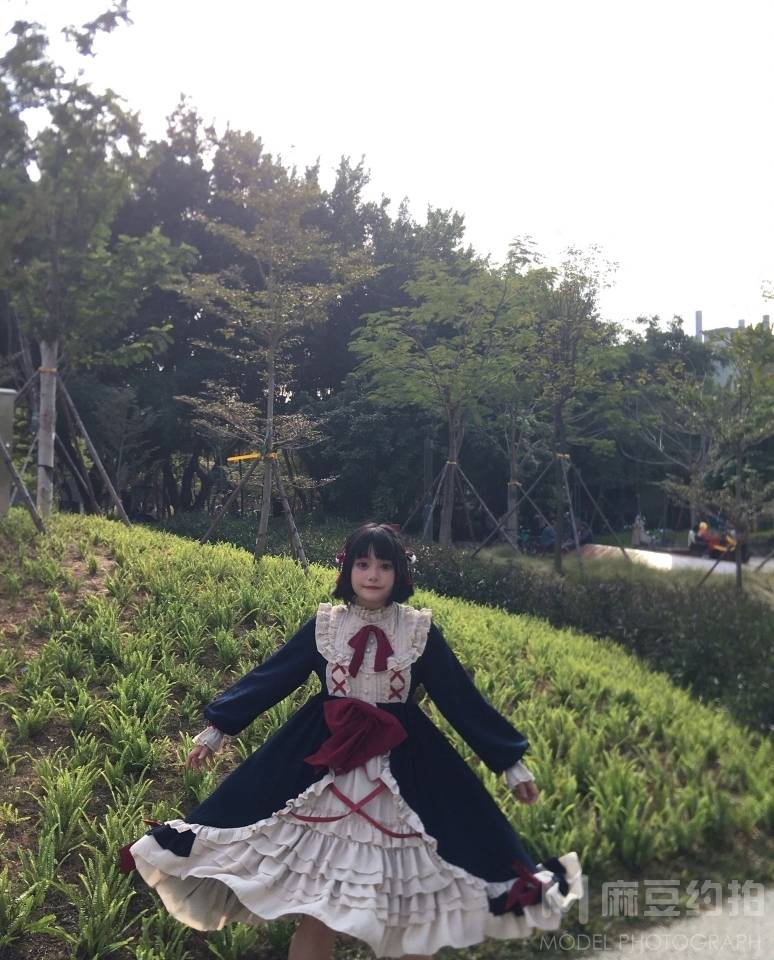 胶片模特