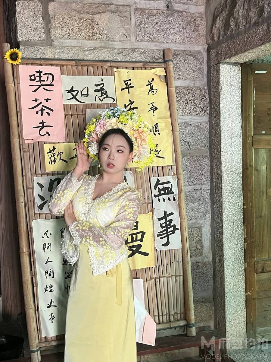 妆容模特