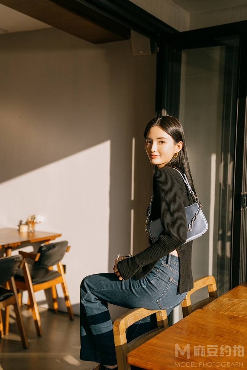 胶片模特