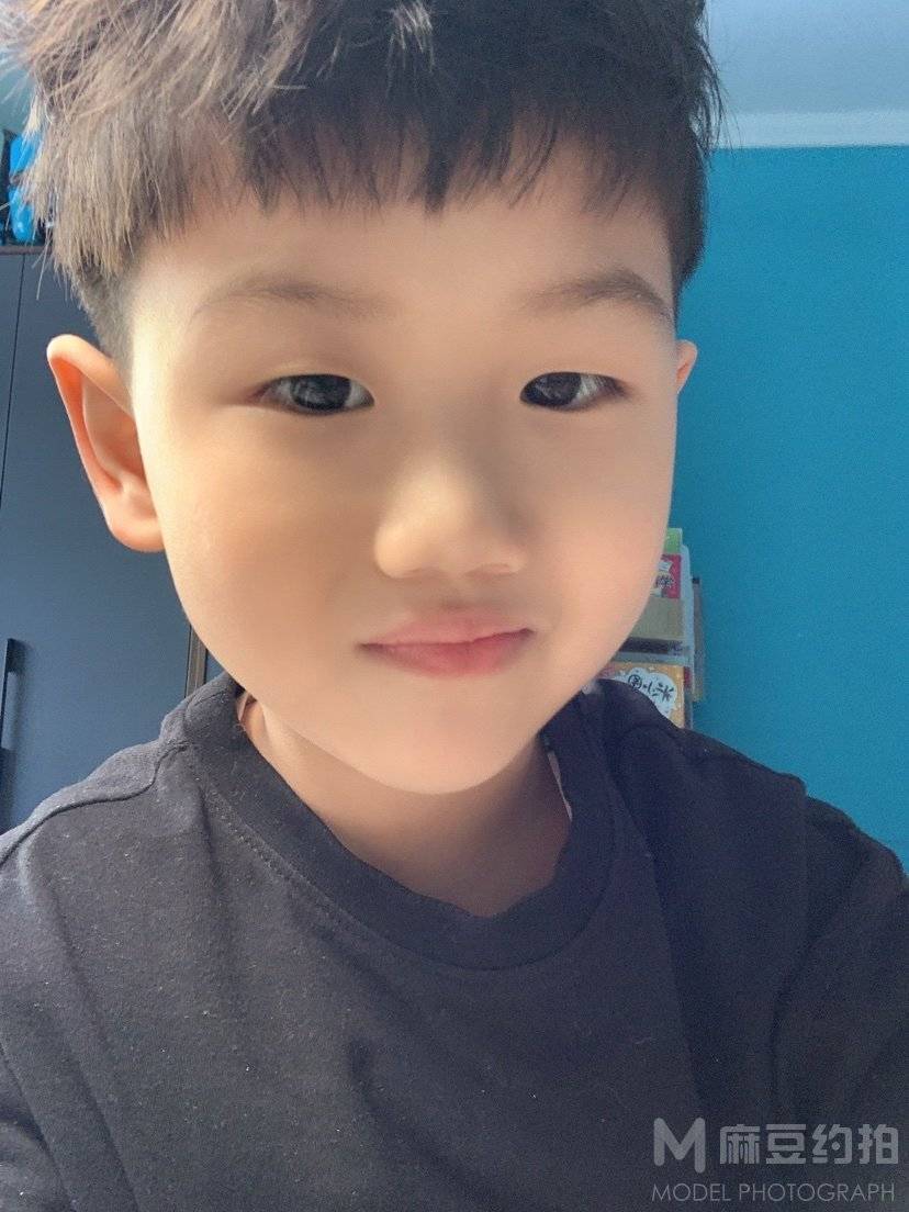 儿童摄影模特