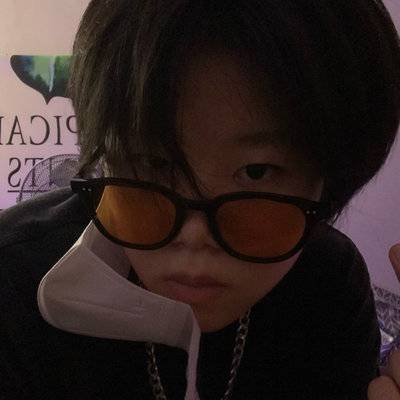黑白模特