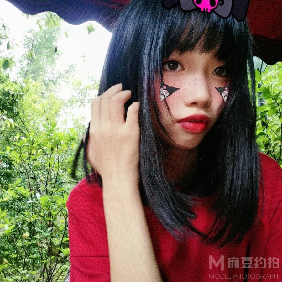 妆容模特