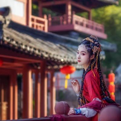 汉服模特